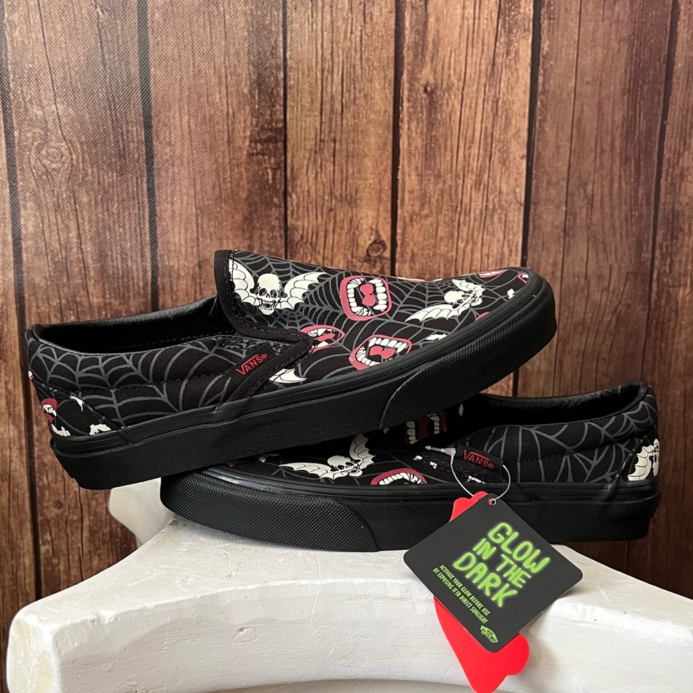 VANS Glow Frights Old Skool Shoes.
